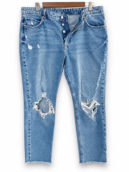 H&M Denim - h&m distressed boyfriend jeans size 16 y2k grunge relaxed fit raw hem button fly